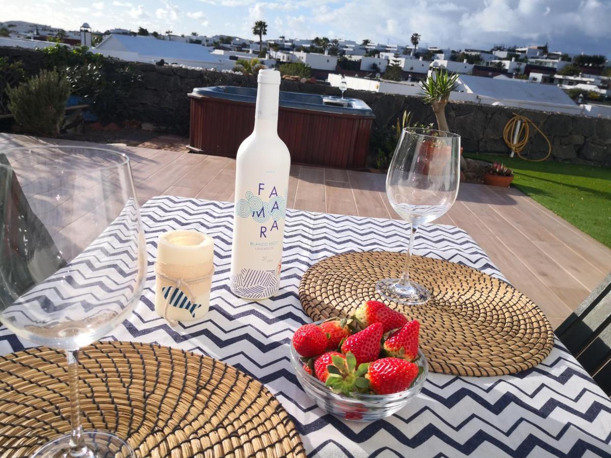 Villa Tyna Playa Blanca  Luaran gambar